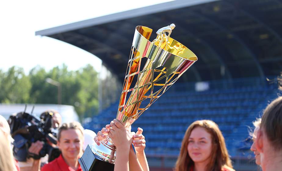Команда «Ритм» стала обладателем Кубка страны по хоккею на траве среди женских команд