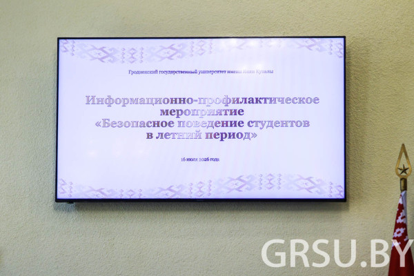 8G0A9360