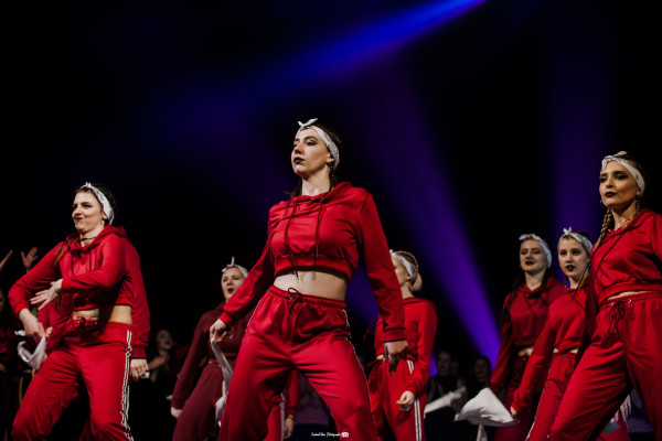 EA63062A-8C8C-4054-B037-72F6A716C38F