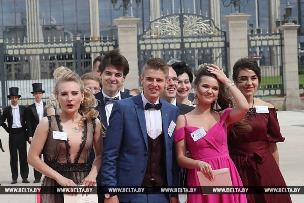 000022_8C56A44BEA739839432582BC00534C1F_76386