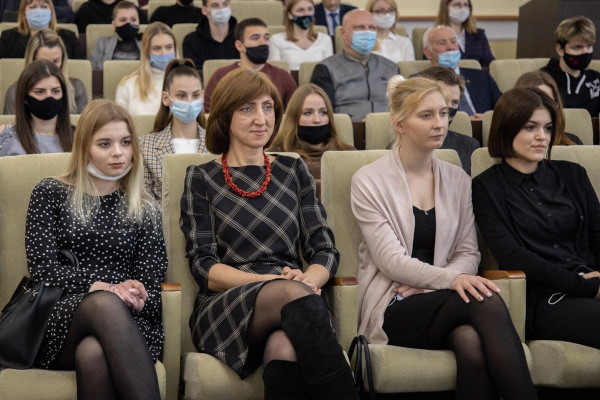 photo_2021-03-04_20-47-56