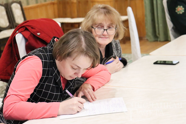 298cb87e95fc3a60d206ec1d53ecc40a