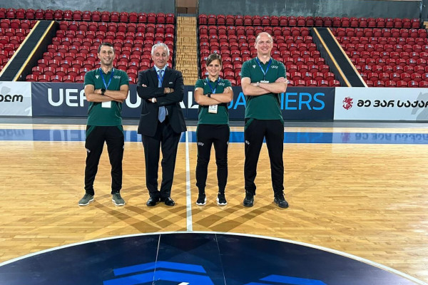 photo_5213435955237736459_y