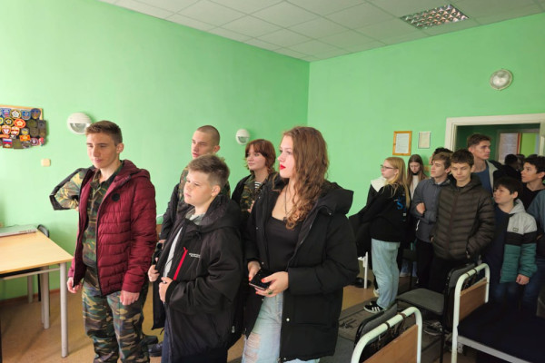 photo_5294487528621070043_y