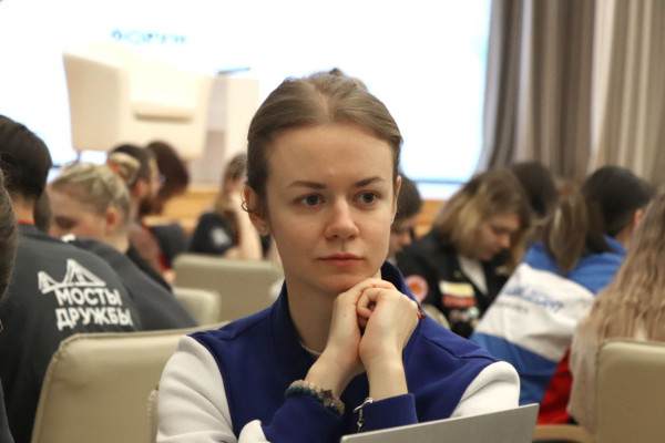 photo_5390870447328974803_y