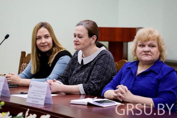 photo_5436327895858532740_y