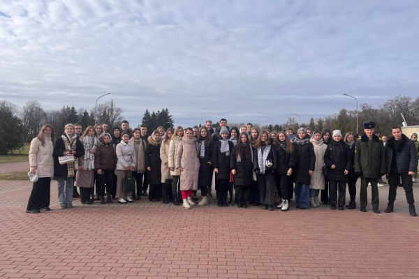 photo_5364211258905187792_y