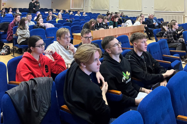 photo_5235672534232455309_y