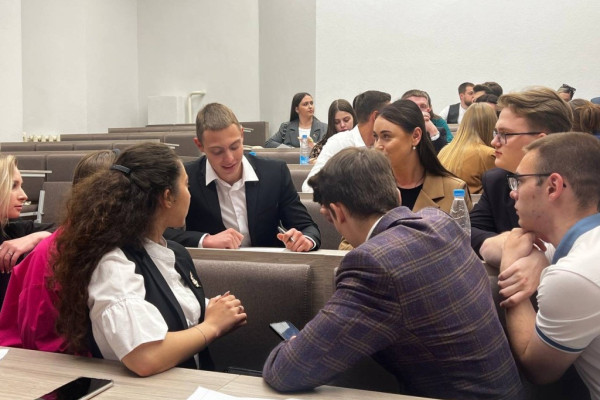 image-27-05-24-06-41-2