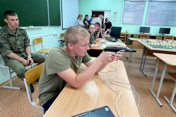 photo_5424591240592219696_y