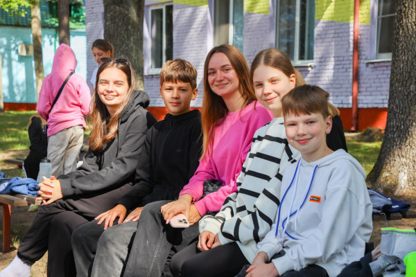 photo_5323648028688637962_y