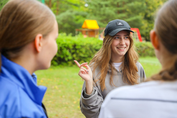 photo_5323648028688637976_y