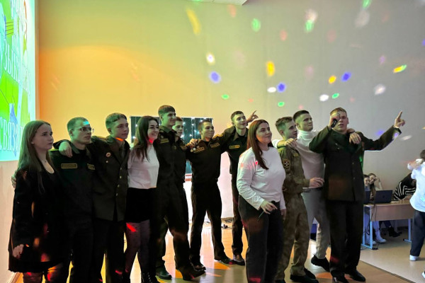 photo_5307497414057387326_y