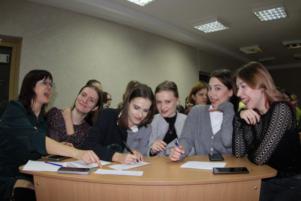 photo_5307497414057387366_y