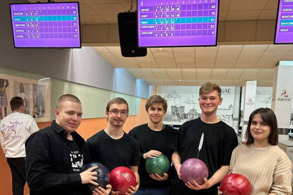 photo_5307497414057387380_y