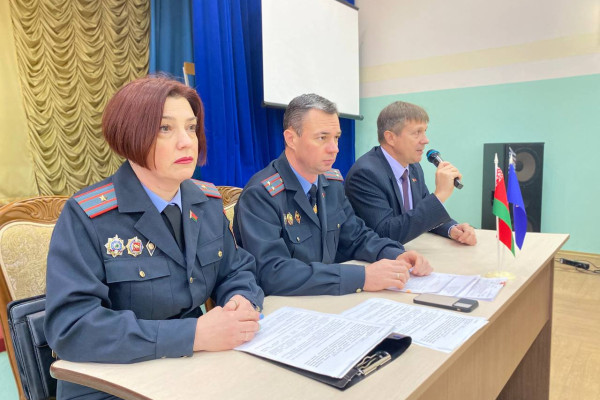 photo_5368708519160832701_y