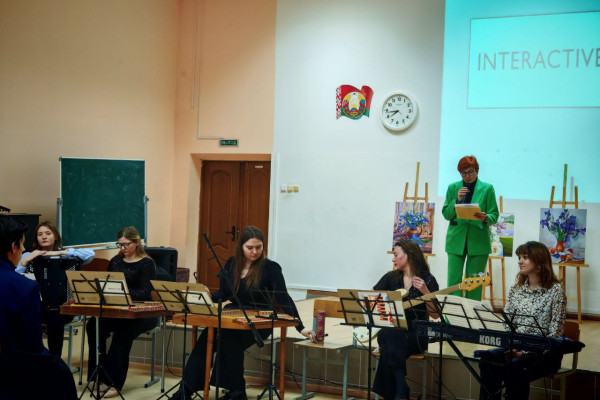 photo_5422820571604970144_y