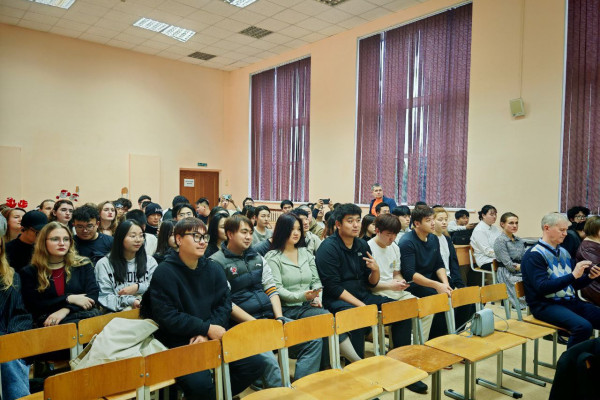 photo_5422820571604970146_y