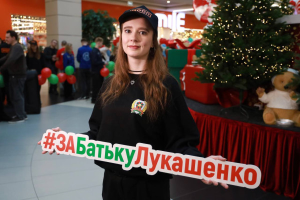 photo_5458721842454980031_y