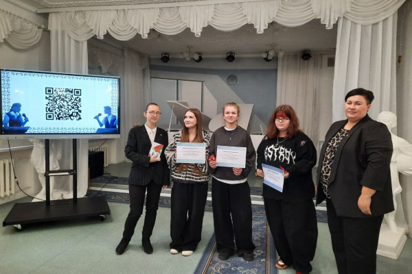 photo_5230998063626183960_y