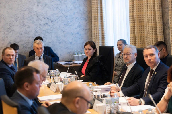 photo_5415633003964658200_y