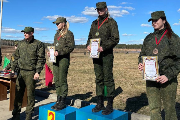 photo_5438325914644638367_y