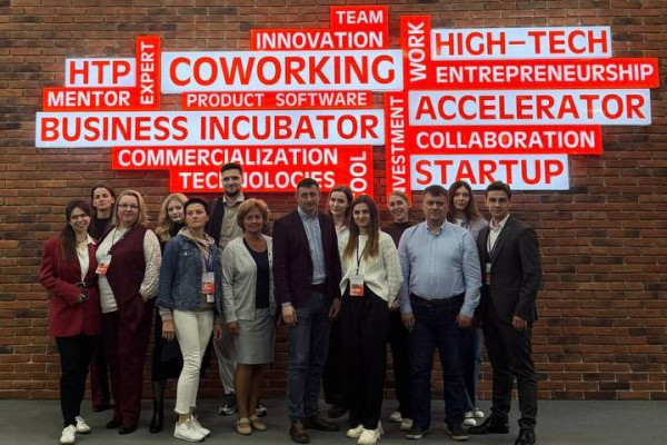 photo_2025-08-27_13-27-21