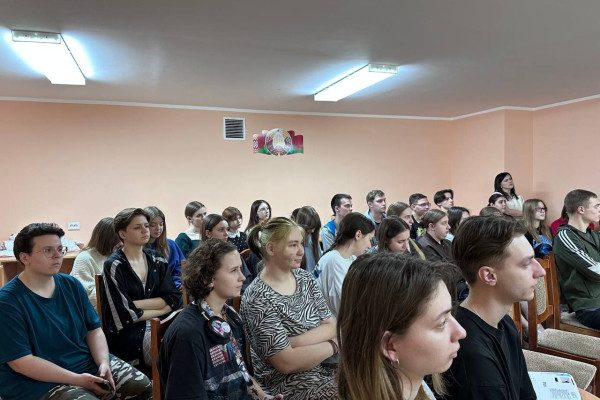 photo_2025-03-20_12-02-59