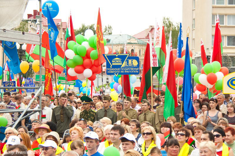 ГрГУ, университет, день независимости, митинг