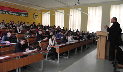600 учащихся школ и колледжей Гродненщины приняли участие в олимпиаде по черчению в ГрГУ имени Янки Купалы