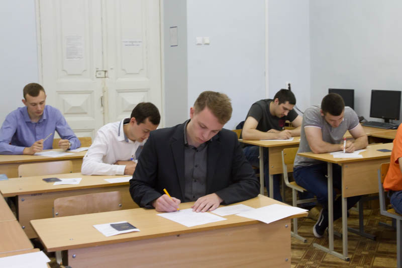 В ГрГУ имени Янки Купалы проходят вступительные испытания для получения второй ступени высшего образования