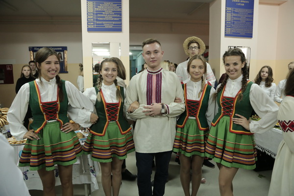 Благотворительная студенческая выставка-ярмарка «Беларусь хлебосольная» прошла на юридическом факультете