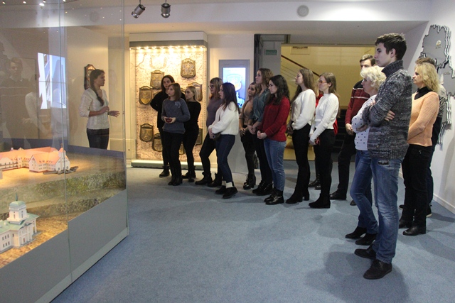 Студенты ГрГУ имени Янки Купалы посетили Белорусский государственный музей истории Великой Отечественной войны и Музей современной белорусской государственности