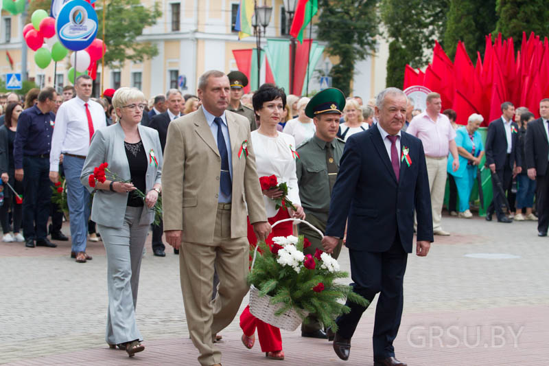 Представители ГрГУ имени Янки Купалы приняли участие в мероприятиях, посвященных 74-й годовщине освобождения Гродно от немецко-фашистских захватчиков