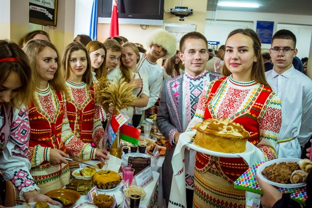 Благотворительная студенческая выставка-ярмарка «Беларусь хлебосольная» пройдет на юридическом факультете ГрГУ имени Янки Купалы