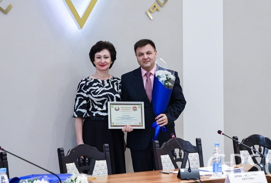 Сотрудникам ГрГУ имени Янки Купалы вручили почетные награды и присвоили научные звания