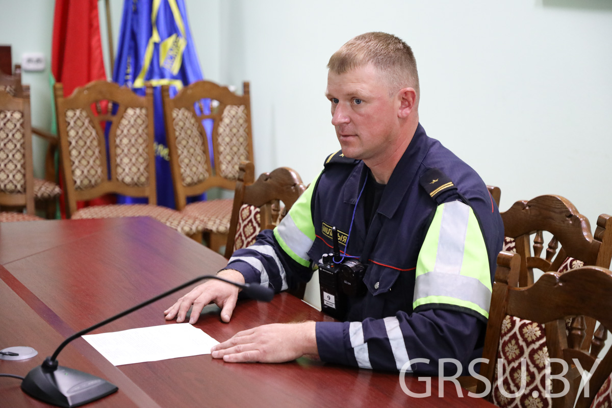 У ГрДУ імя Янкі Купалы для супрацоўнікаў правялі лекцыю на тэму ПДР