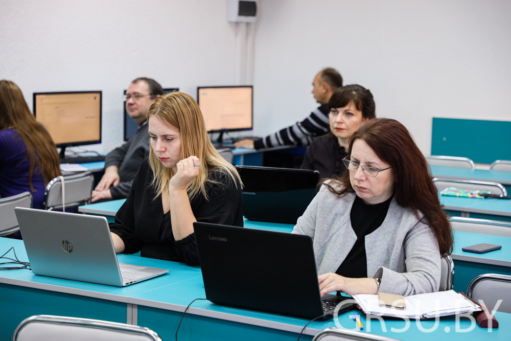 В ГрГУ имени Янки Купалы стартовали курсы повышения квалификации для преподавателей по созданию ЦУМК