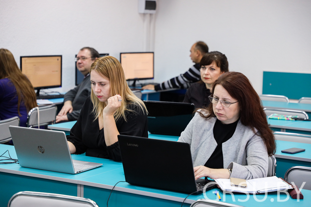 У ГрДУ імя Янкі Купалы стартавалі курсы павышэння кваліфікацыі для выкладчыкаў па стварэнні ЦУМК