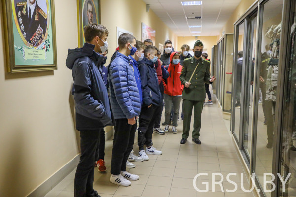 Военный факультет ГрГУ имени Янки Купалы приглашает на день открытых дверей!
