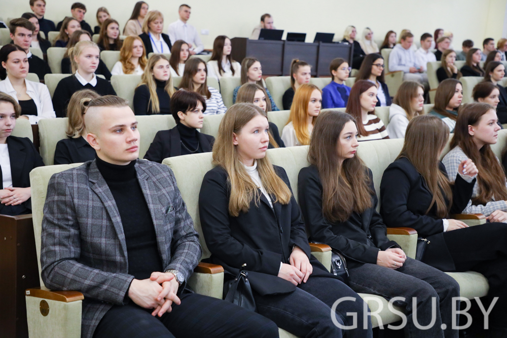 В ГрГУ имени Янки Купалы прошла диалоговая площадка по обсуждению проекта закона «Об изменении Избирательного кодекса Республики Беларусь» с секретарем ЦИК РБ Еленой Балдовской (ДОБАВЛЕНО ВИДЕО)