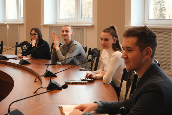 В ГрГУ имени Янки Купалы прошло заседание Координационного студенческого совета по обсуждению нового проекта Конституции