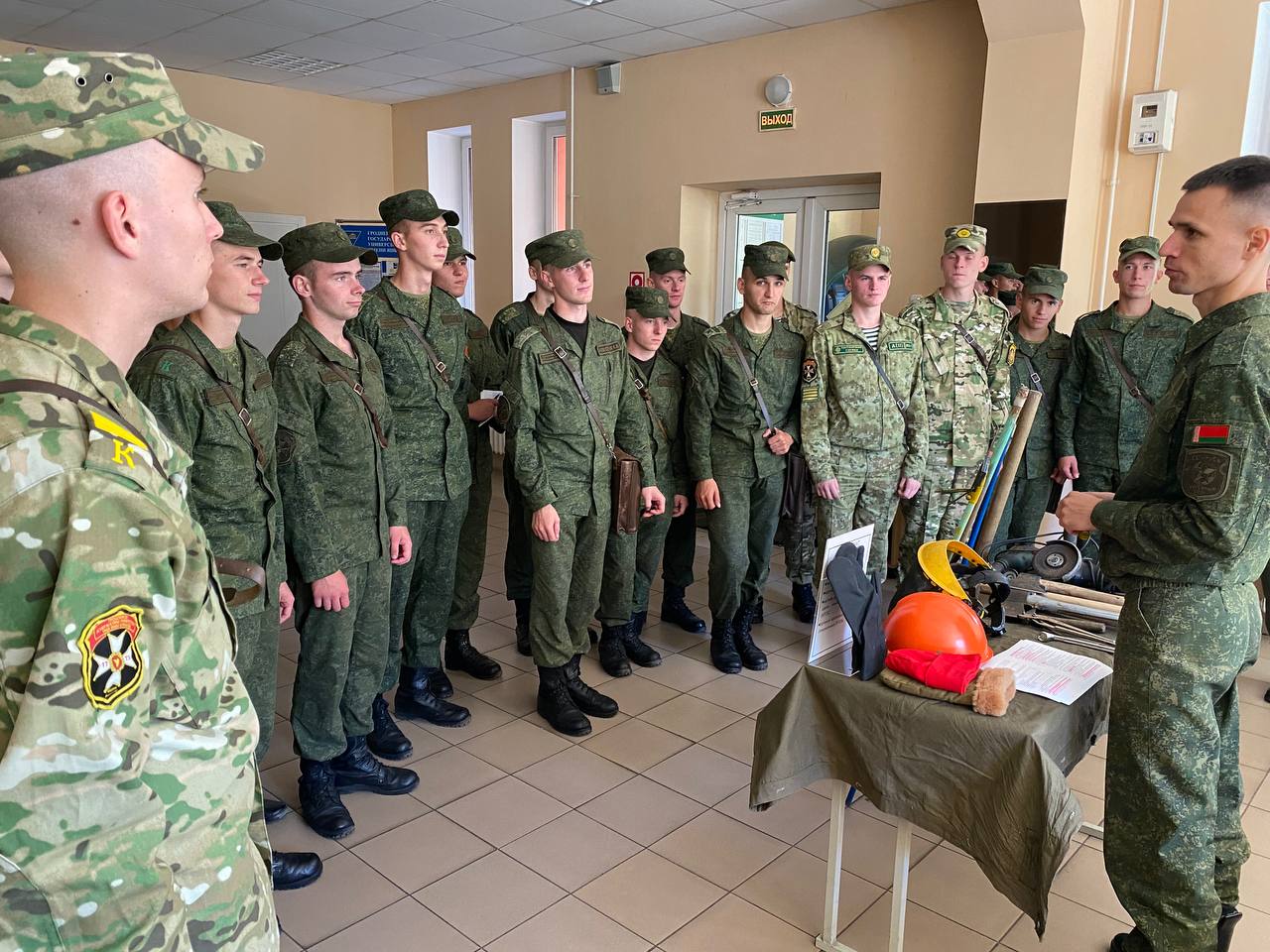 На военном факультете ГрГУ имени Янки Купалы прошел единый день безопасности военной службы