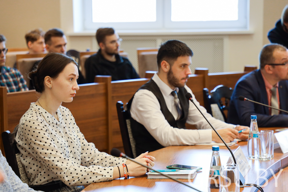 В ГрГУ имени Янки Купалы прошла диалоговая площадка  «Десятилетие террора: преступления польских националистов на территории Гродненской области»