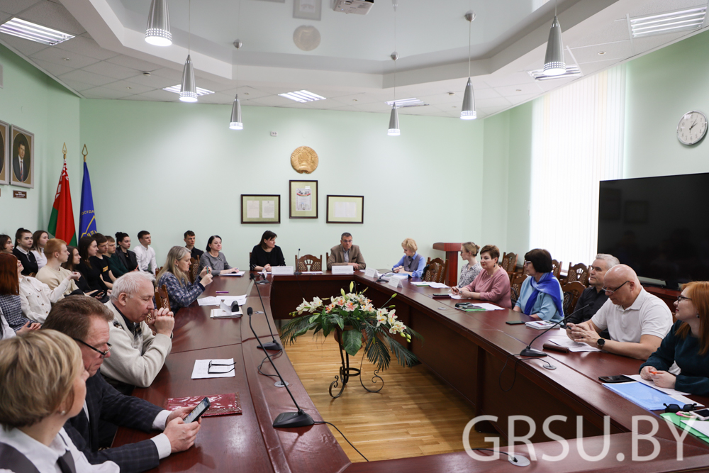 У Купалаўскім універсітэце стартавала размеркаванне выпускнікоў