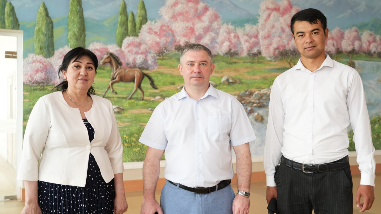 Декан факультета математики и информатики с рабочим визитом посетил Каршинский государственный университет