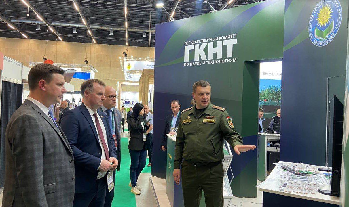 Купаловский университет представил инновационные разработки на выставке MILEX-2025